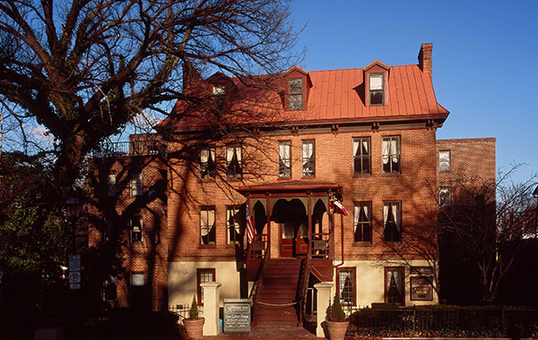 governor calvert house